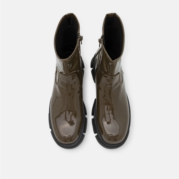 ALDO GRANDSOLE patent lug sole Platform ankle boots‎ size 10 brand new - Picture 9 of 13